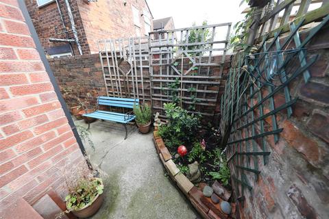 3 bedroom terraced house for sale, Newstead Street, Hull