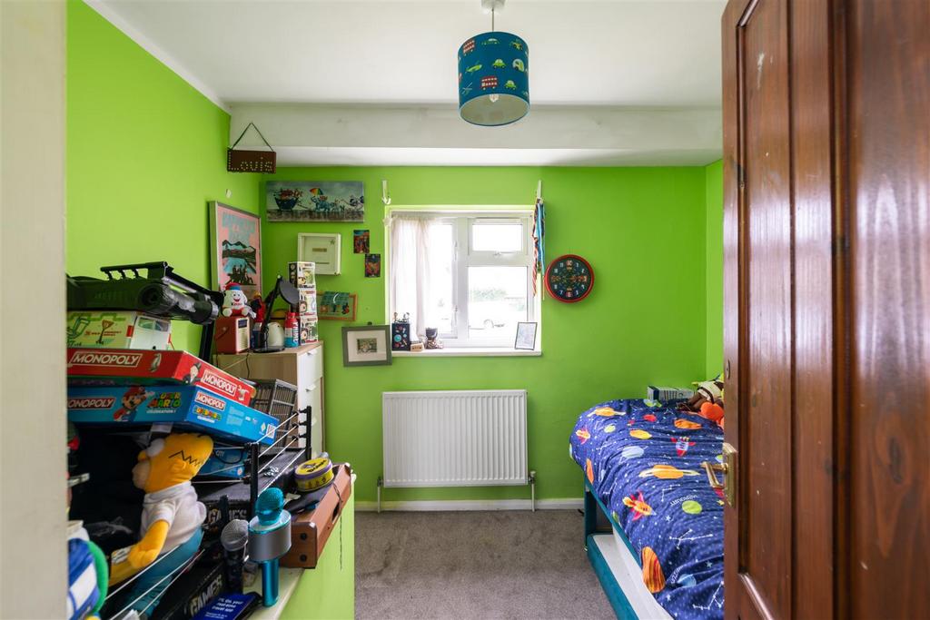 20 Arden Close internals3.jpg