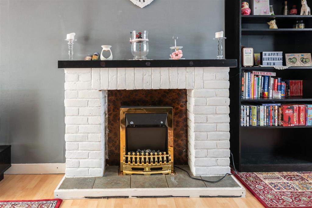 20 Arden Close internals8.jpg