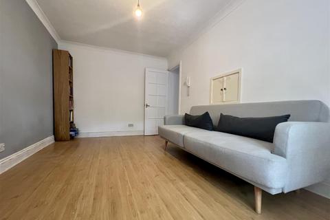 2 bedroom house share to rent - Portland Mews, Newcastle Upon Tyne