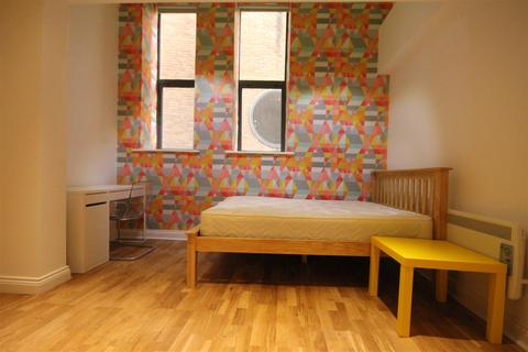 1 bedroom apartment to rent - Falconars House, City Centre
