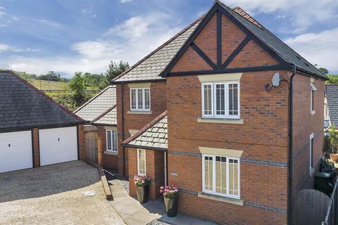 4 bedroom detached house for sale, Parc Caradog, Trewern, SY21 8DS