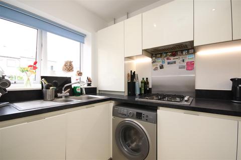 43 Sherbourne Close, Dartford, DA1 5WQ