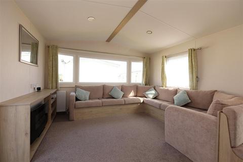 2 bedroom park home for sale, Alberta Holiday Park, Seasalter, Whitstable