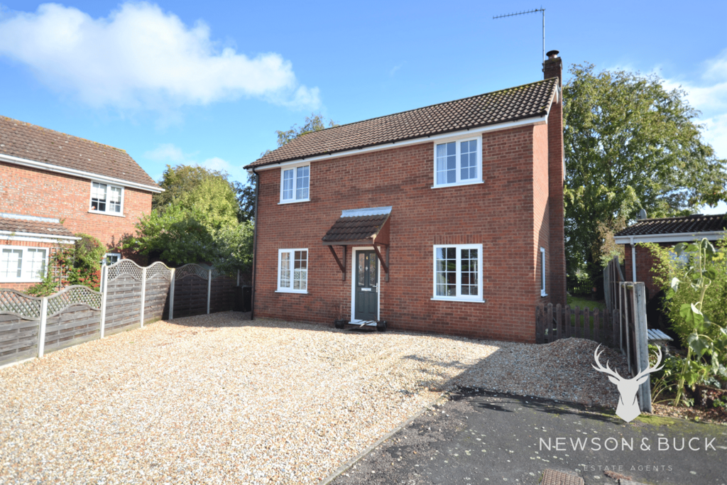 Stebbings Close, King's Lynn PE32 3 bed detached house - £320,000