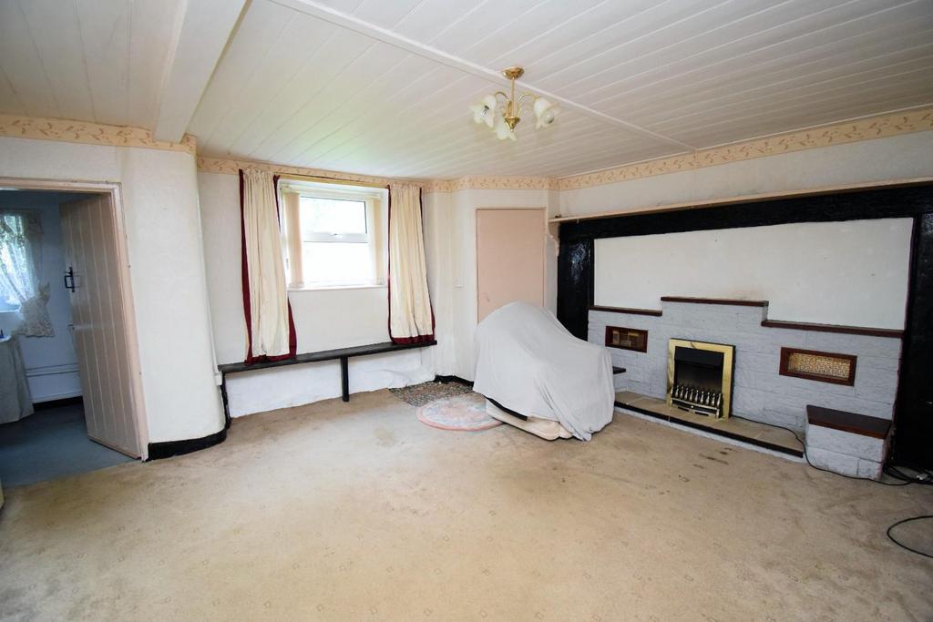 Sitting Room.jpg