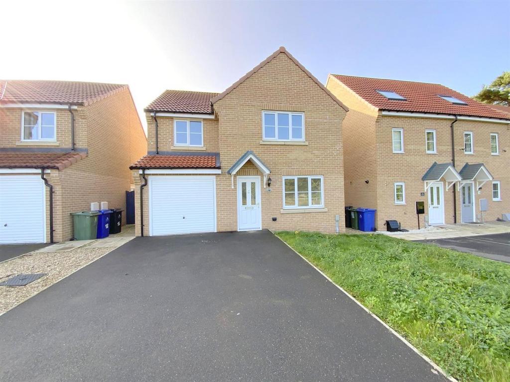 Parklands Avenue, Humberston 4 bed detached house for sale £245,000