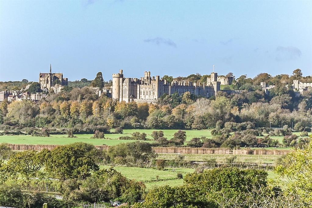 Views of Arundel Castle &amp; Cathedral
