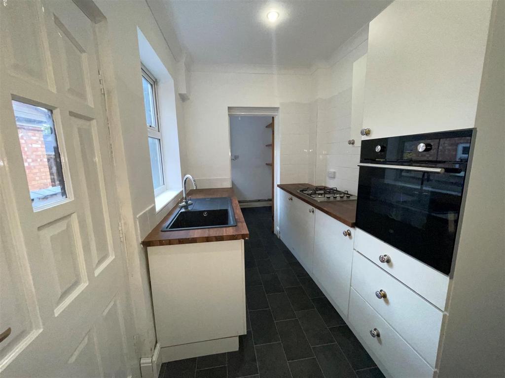 Kitchen.jpg
