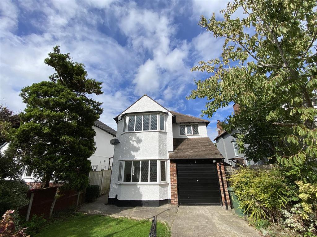 Bramwell Avenue, Prenton 3 bed detached house £385,000