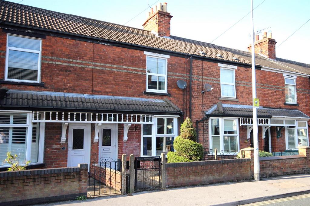 Grovehill Road, Beverley 3 bed terraced house for sale £215,000