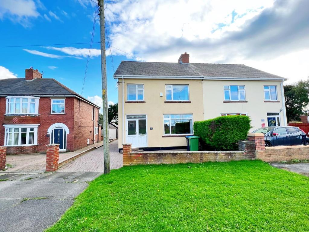 Front Street South, Trimdon Village 3 bed semidetached house £199,950