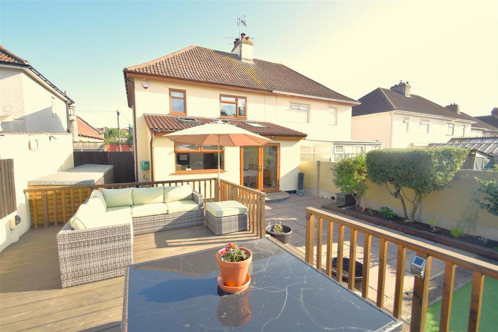 Pembroke Avenue, Shirehampton 3 bed semidetached house for sale £425,000