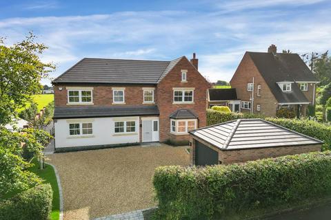 4 bedroom detached house for sale - Tithby Road, Bingham