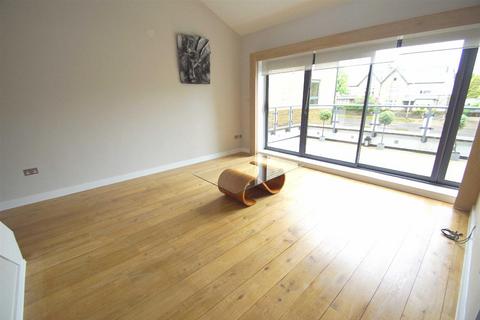 2 bedroom duplex to rent - The Place, Harrogate Road, Alwoodley