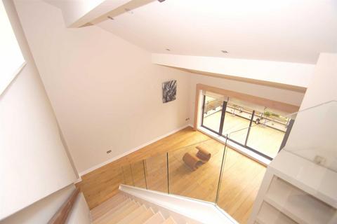 2 bedroom duplex to rent - The Place, Harrogate Road, Alwoodley