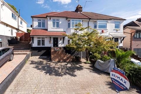 5 bedroom semi-detached house for sale - Thirlmere Road, Barnehurst, DA7