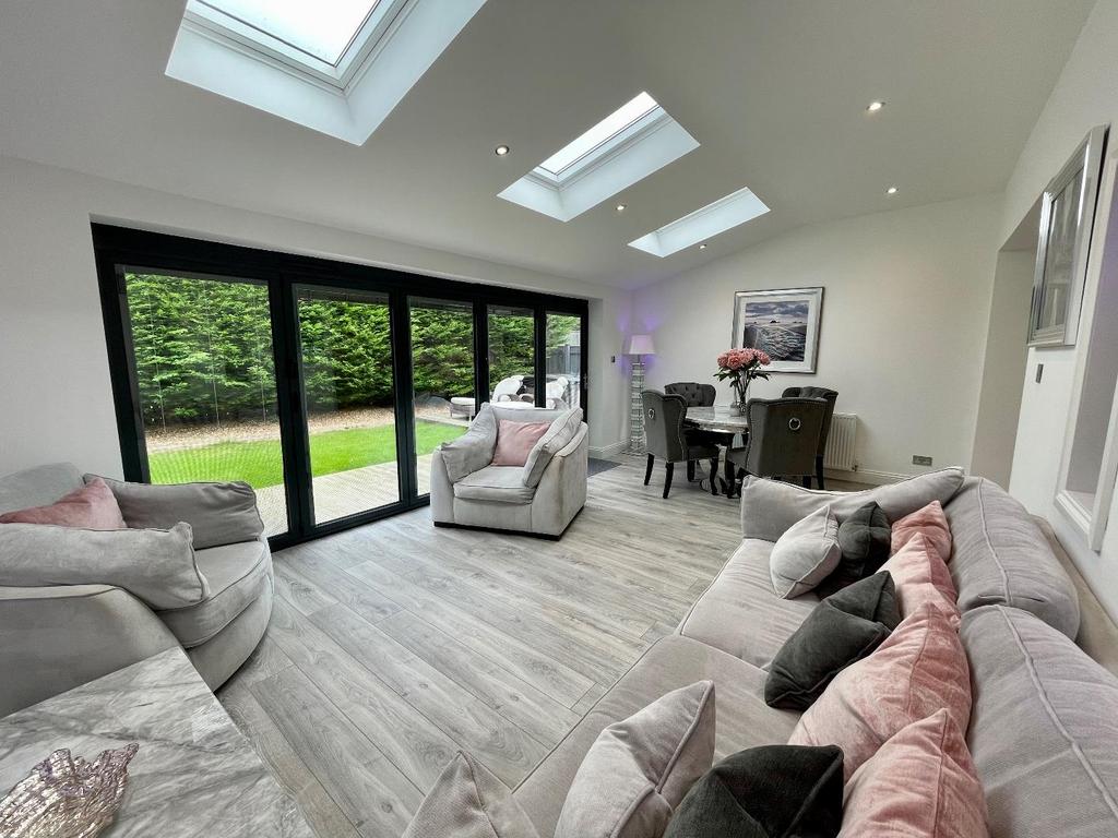 Family room/garden room