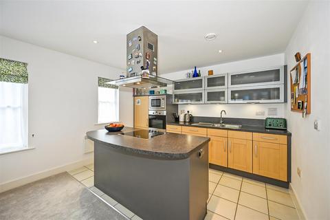 2 bedroom apartment for sale - St. Agnes Place, Chichester