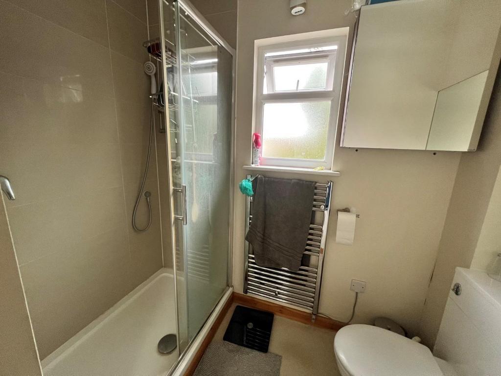 Shower.jpg