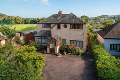 Salars Rise Weirfields, Totnes, TQ9 5JS
