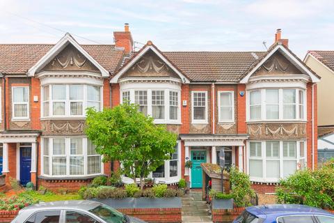 13 Calcott Road, Bristol, BS4 2HB