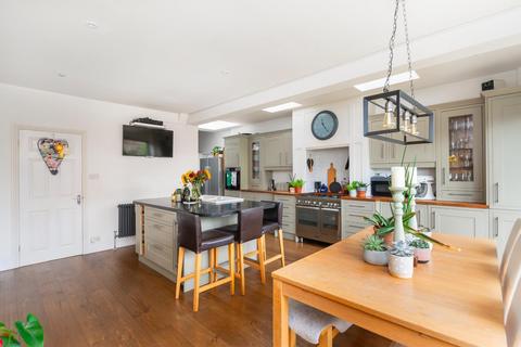 13 Calcott Road, Bristol, BS4 2HB