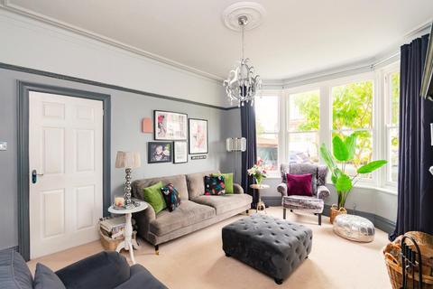 13 Calcott Road, Bristol, BS4 2HB