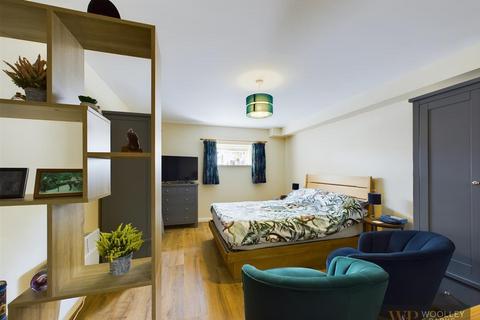 1 bedroom flat for sale - Skerne Road, Driffield