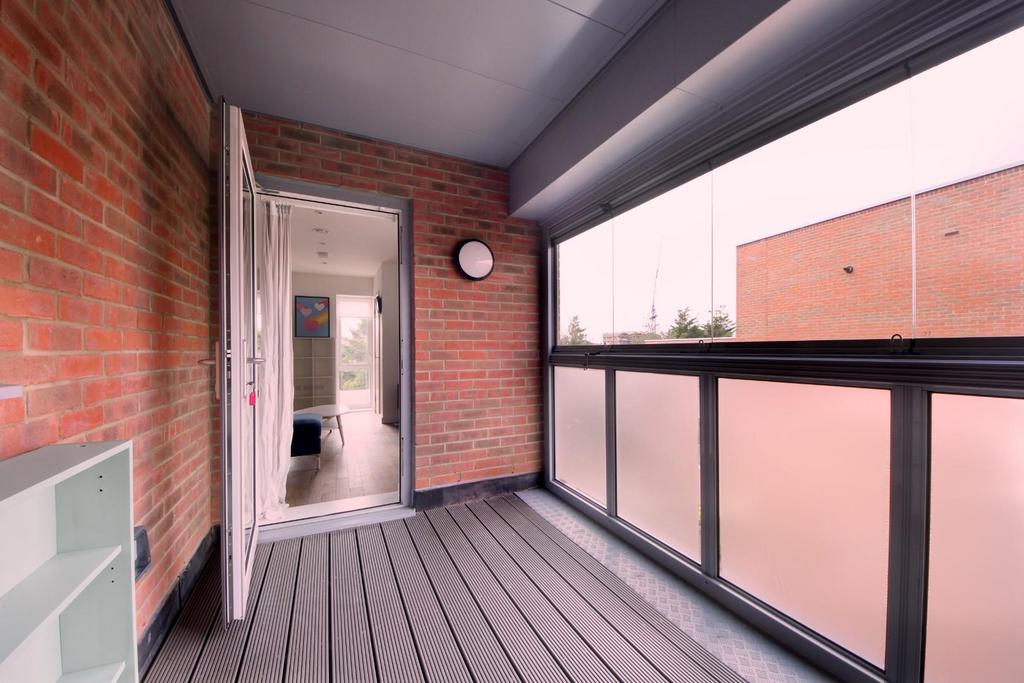 GV- 29 Renoir House (12).jpg