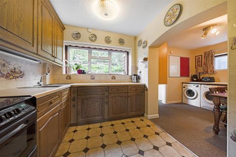 36 High View Road, Guildford, GU2 7RT