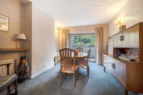 36 High View Road, Guildford, GU2 7RT
