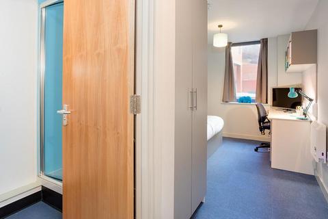 1 bedroom in a flat share to rent - PRESTON |STUDENT | SEPTEMBER | PR1