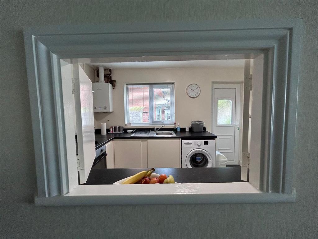 Kitchen Serving Hatch
