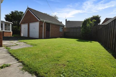 2 bedroom detached bungalow for sale, Fleming Walk, Summergroves Way, Hull