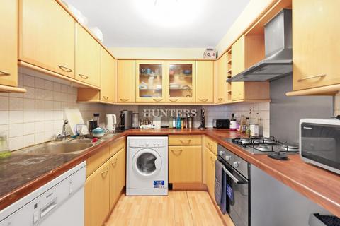 3 bedroom apartment to rent - Cape Yard, London, E1W