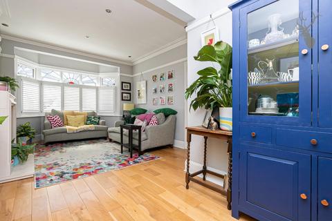 4 Brindwood Road, London, E4 8BH