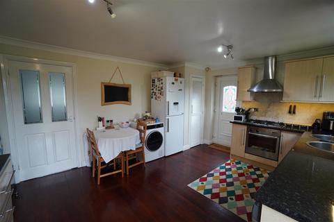 2 Beck Close, Howden, Goole, DN14 7GH