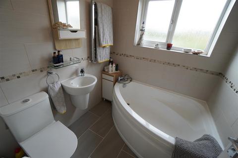 2 Beck Close, Howden, Goole, DN14 7GH