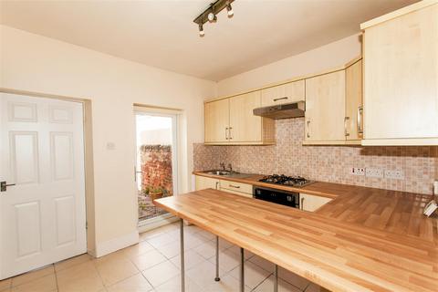 3 bedroom terraced house for sale - New Street, Bolsover, Chesterfield