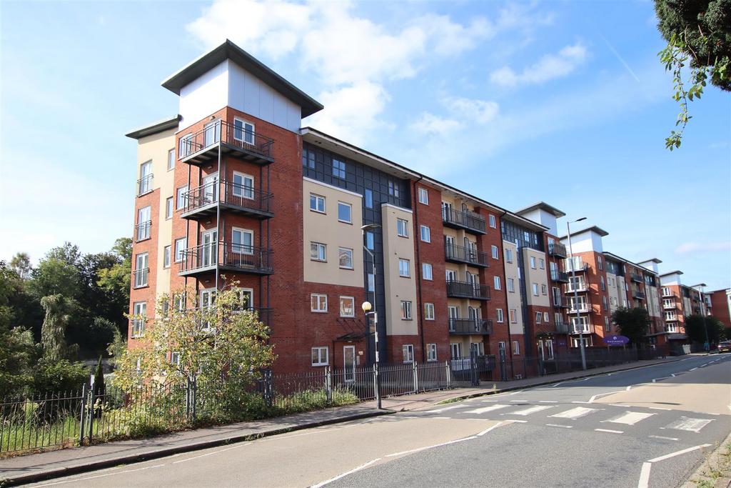 New North Road, Exeter 2 bed property for sale £220,000