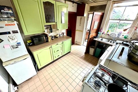 2 bedroom ground floor flat for sale - Colville Road, Bournemouth
