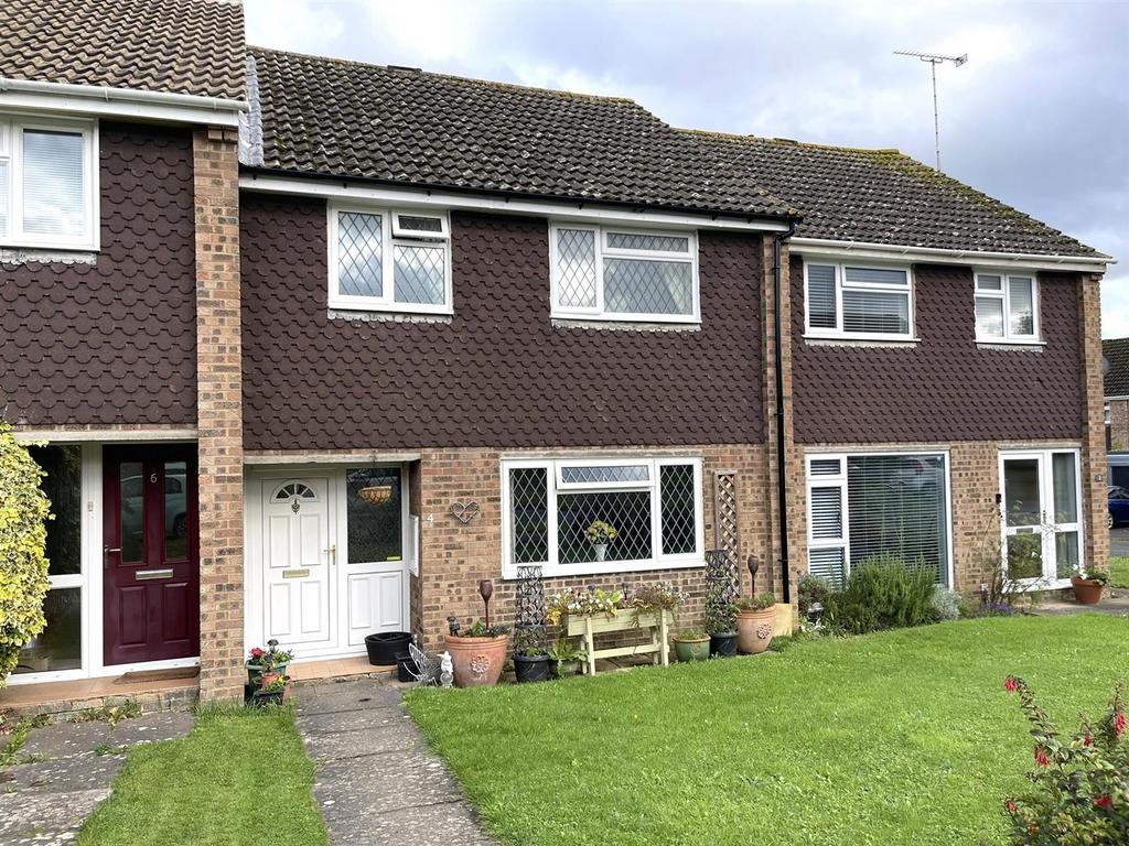 Eldersfield Close, Cheltenham 3 bed terraced house for sale £299,995