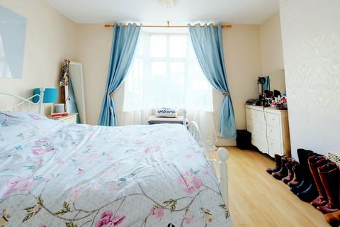 202 Upper Bridge Road, Chelmsford, CM2 0RU