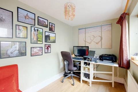 202 Upper Bridge Road, Chelmsford, CM2 0RU