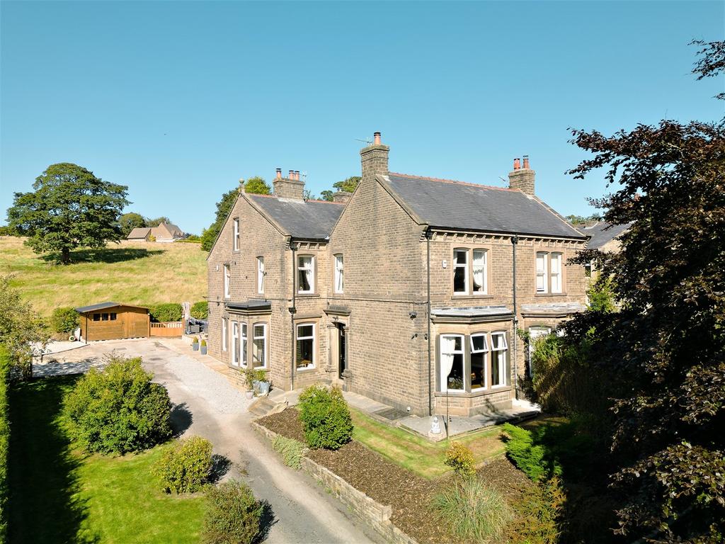 Keighley Road, Colne, BB8 5 bed semidetached house for sale £520,000