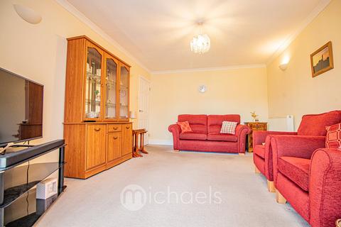3 Heycroft Drive, Cressing, Braintree, CM77 8JN