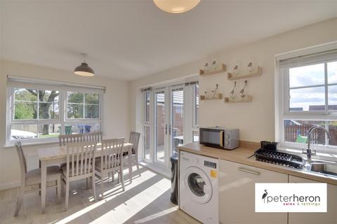 26 Greenstem Way, Ryhope, Sunderland, SR2 0FP