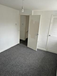 3 bedroom terraced house to rent, Wheeler Drive, Melling, Liverpool