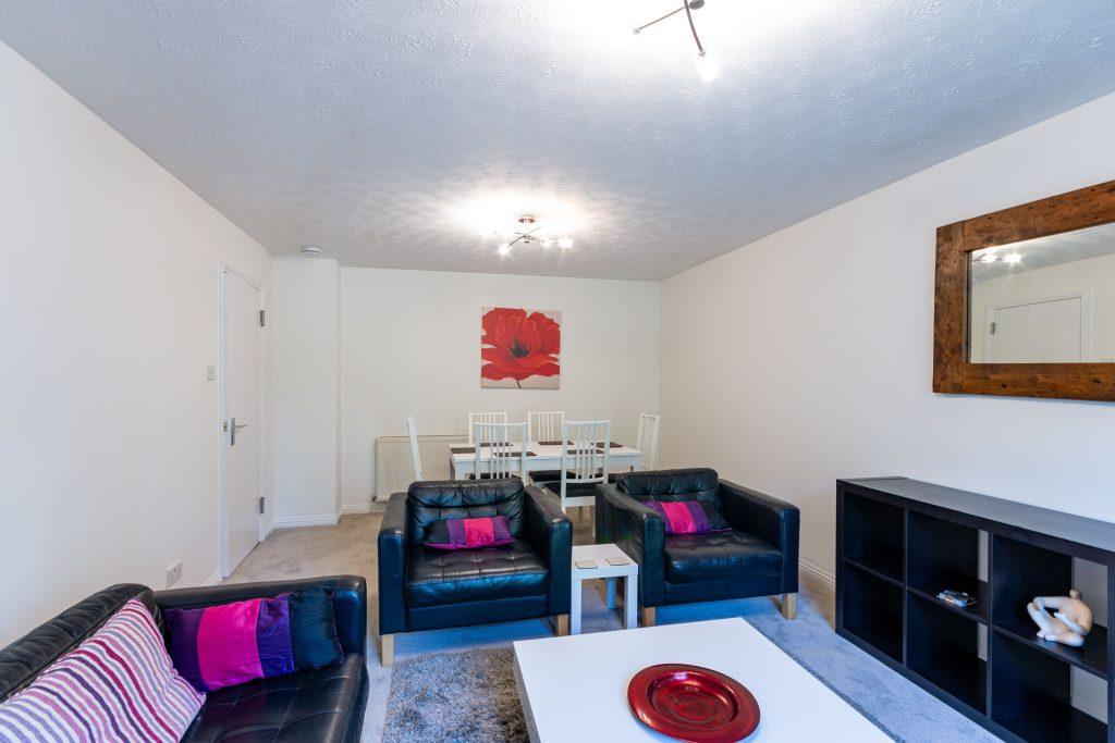 3070L Huntingdon Place, Edinburgh... 2 bed flat £1,495 pcm (£345 pw)
